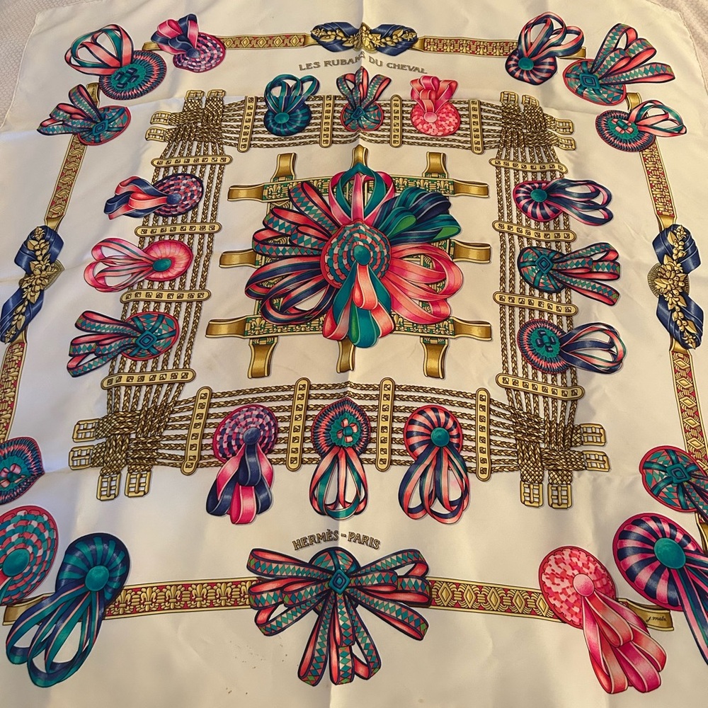 Hermes Silk Les Rubans Du Cheval Scarf